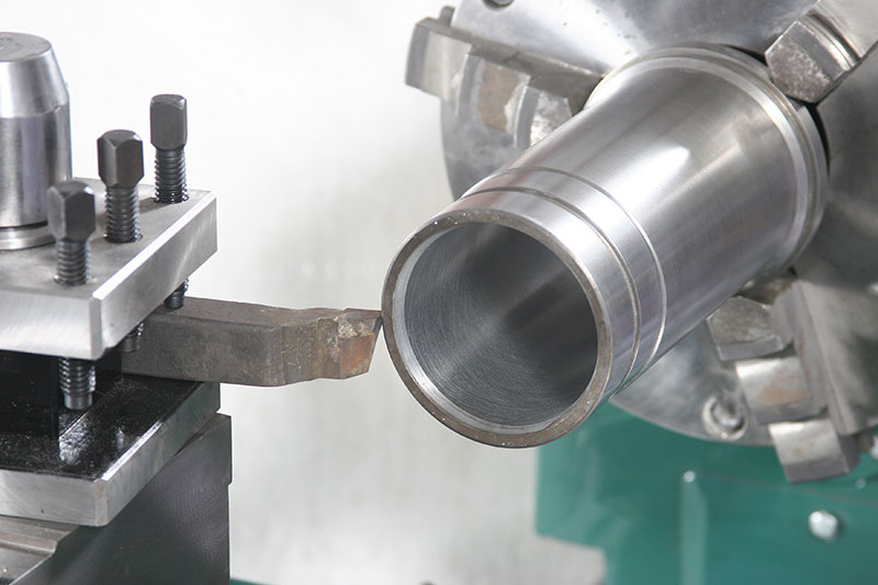 Heavy Duty  Lathe Machine