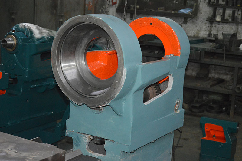 Extra Heavy Duty Lathe Machine